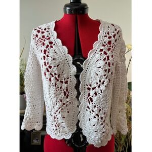 crochet cardigan women sz M white floral lace beaded boho cottagecore shrug